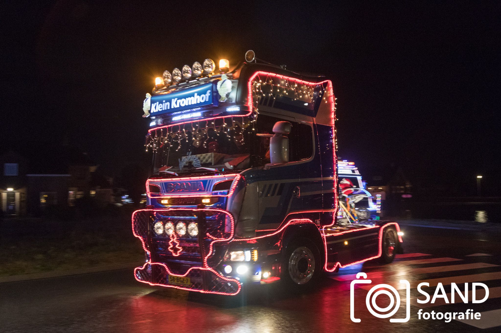 14 december 2019 Verlichte truckrit Twenterand Vriezenveen Sand Fotografie