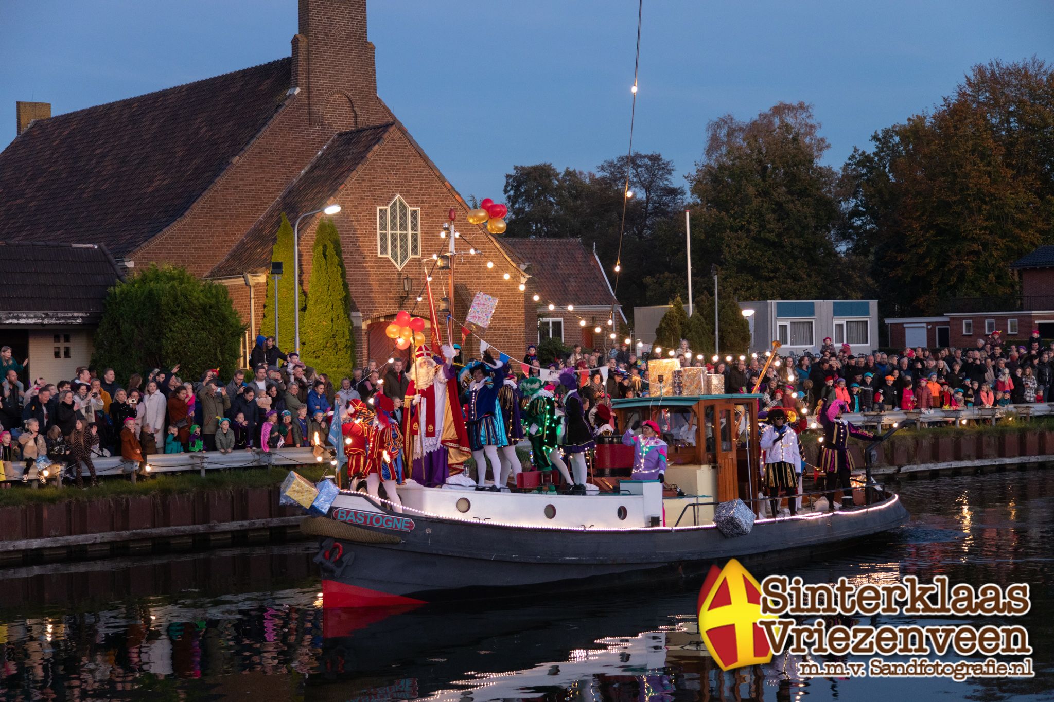 Verlichte Sinterklaasintocht 12 november 2022 Vriezenveen Sand Fotografie